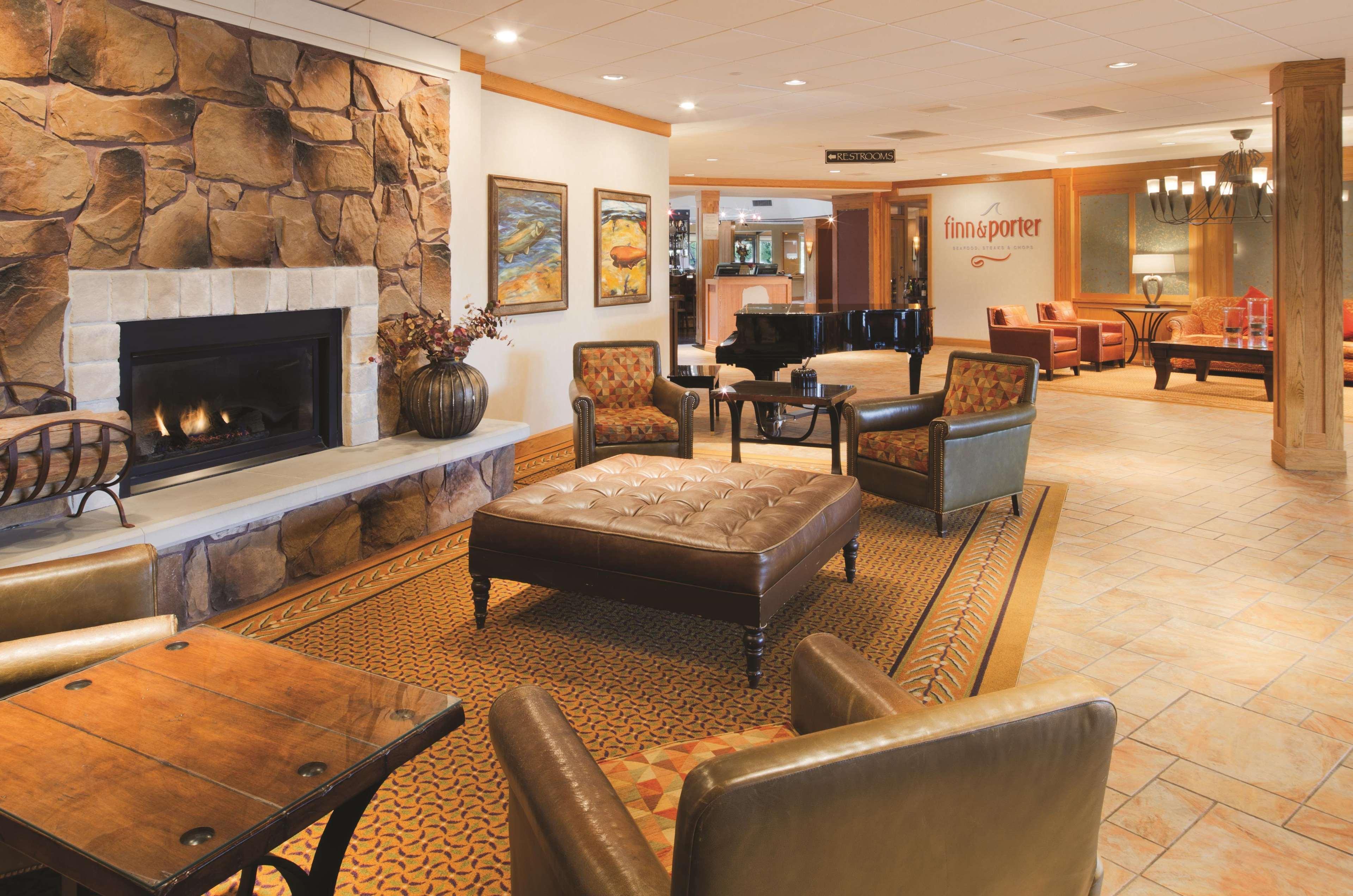 Doubletree By Hilton Missoula Edgewater Otel Dış mekan fotoğraf